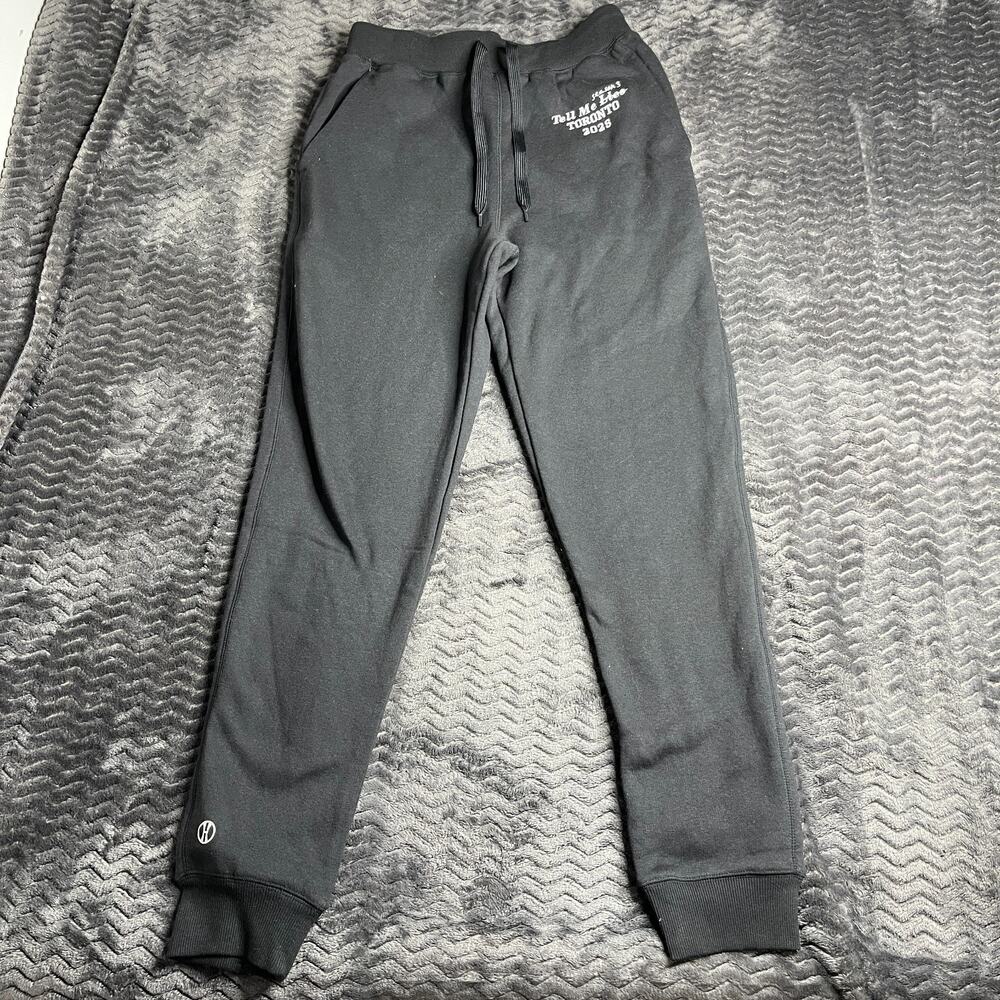 Holloway Tell Me Lies Season 3 2025 TV Series Heather Black Jogger Sweatpants M